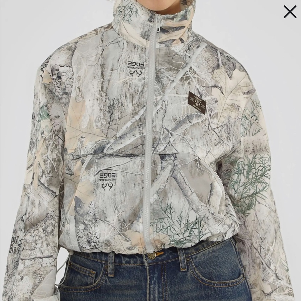Guess x realtree windbreaker